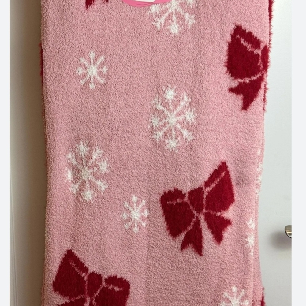 Festive Pink and Red Holiday Blanket